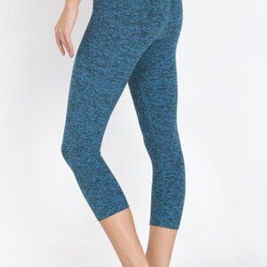 Beyond Yoga Capri Space-dyed Legging